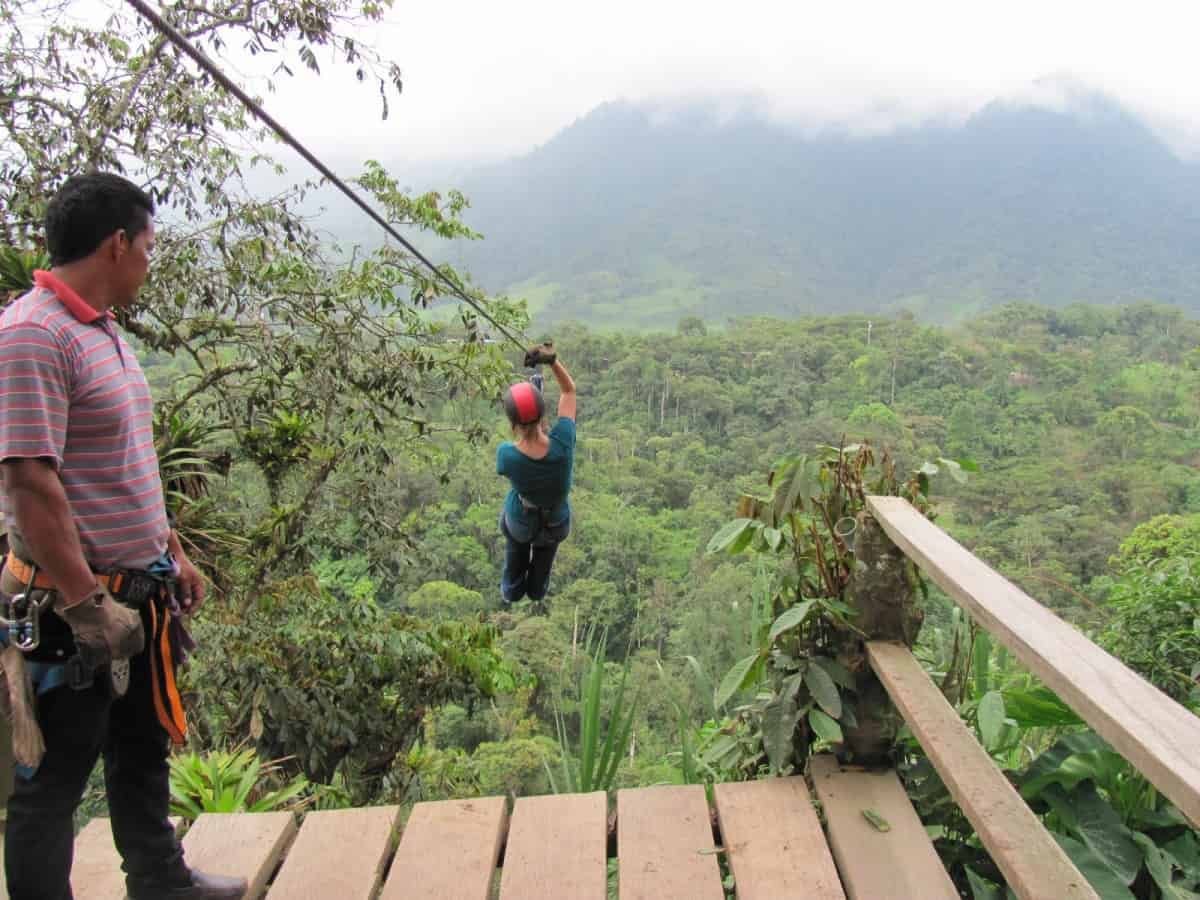 Excursion-Mindo: Canopy: float above the cloud forest