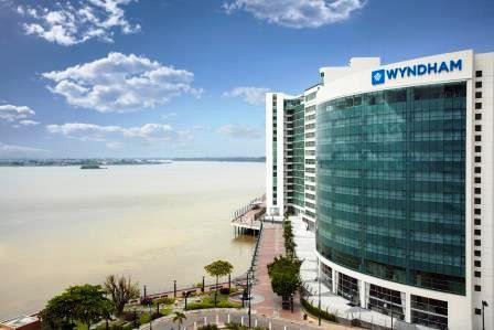 hotel-guayaquil-wyndham